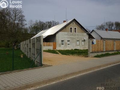Sale multi-gen house Kvasiny č. 2