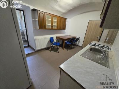 Sale multi-gen house Kvasiny č. 5