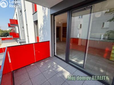 Оренда квартири 3+KK Praha 10, Strašnice, Dubečská č. 12