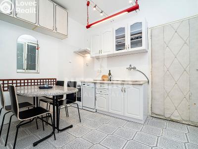 Pronájem bytu 2+1 Praha, Františka Křížka č. 12
