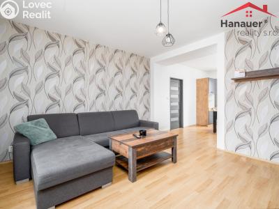 Prodej komerční nemovitosti Hostomice, Školní náměstí 22 č. 3