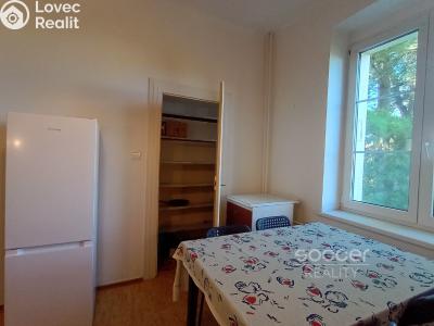 Rent apartment 2+1 Praha, 8. listopadu č. 7