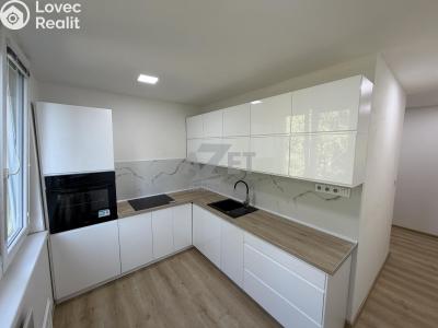 Prodej bytu 2+1 Orlová, Vnitřní 735 č. 1