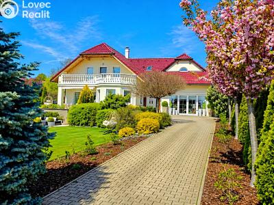 Sale family house Kly č. 5