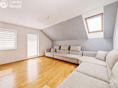 Sale family house Kly č. 16