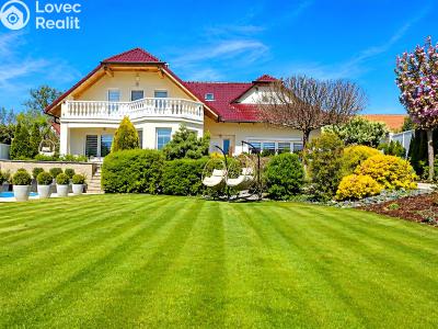 Sale family house Kly č. 22