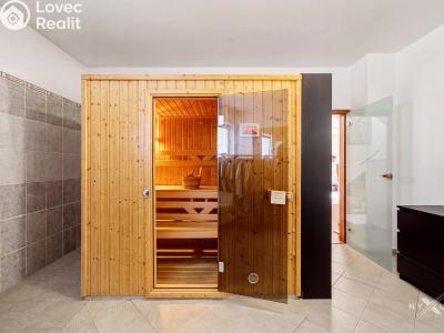 Sale family house Kly č. 26
