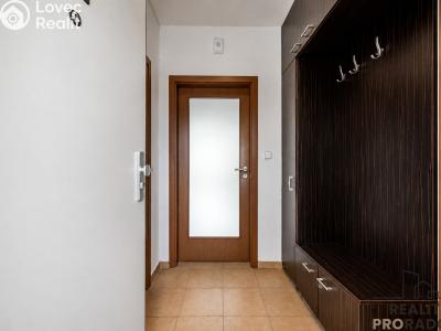 Sale apartment 3+KK Hovorčovice, Řipská č. 8