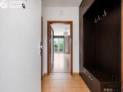 Sale apartment 3+KK Hovorčovice, Řipská č. 9