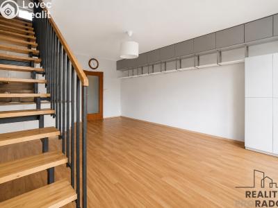 Sale apartment 3+KK Hovorčovice, Řipská č. 16