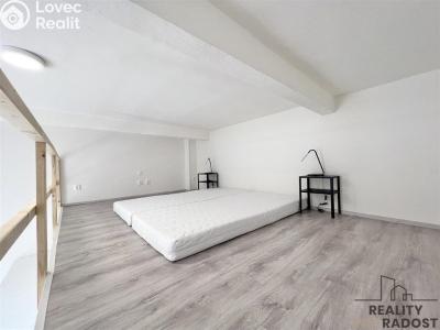 Pronájem bytu 1+KK Brno, Hybešova č. 4