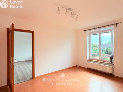 Sale apartment 3+1 Pardubice, Sezemická č. 13