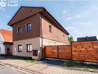 Продаж сімейного будинку Spořice, Luční č. 1