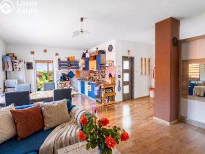 Продаж сімейного будинку Spořice, Luční č. 4