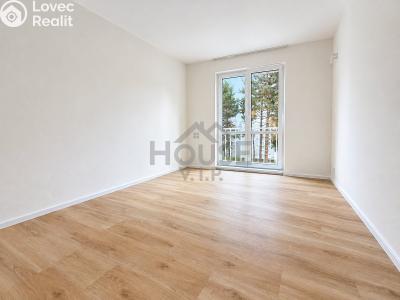 Продаж квартири 3+1 Praha, Sečská č. 1