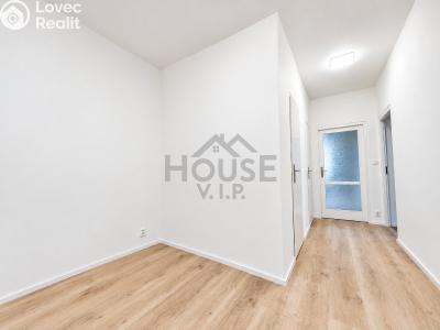 Продаж квартири 3+1 Praha, Sečská č. 7