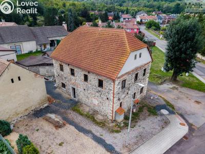 Продаж сімейного будинку Lužice č. 7