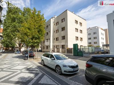 Продажа квартиры 2+1 Praha 8, Pernerova č. 58