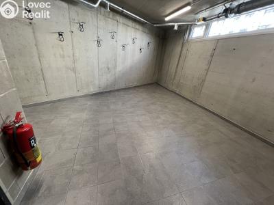 Sale apartment 2+KK Praha, Gollové č. 18