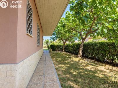 Продаж квартири 3+1 Silvi, Itálie č. 17