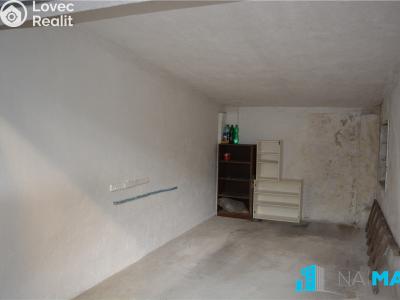 Продажа гаража Znojmo, Pod Soudním vrchem č. 2