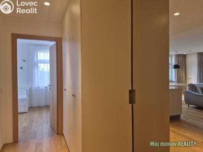 Pronájem bytu 4+KK Praha, Pod strašnickou vinicí č. 27