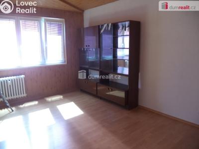 Sale apartment 2+1 Karviná, Březová č. 7