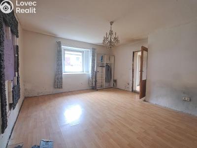 Sale family house Vysoké Veselí, Zahraničních hrdinů č. 5