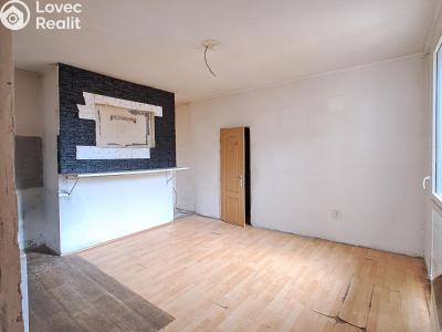 Sale family house Vysoké Veselí, Zahraničních hrdinů č. 9
