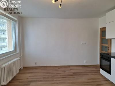 Prodej bytu 2+KK Teplice, Unčínská č. 17