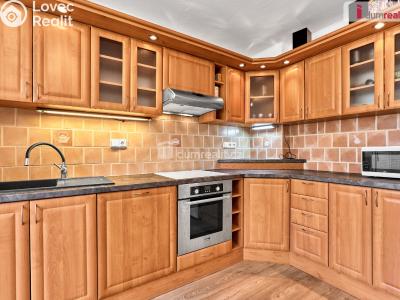Продажа квартиры 5+1 Ostrov, Lipová č. 1