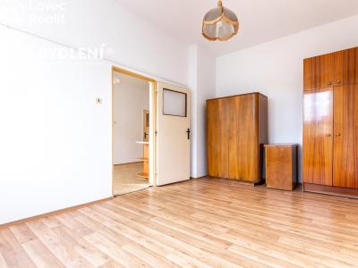 Prodej bytu 2+1 Světec, Kostomlatská 98 č. 13