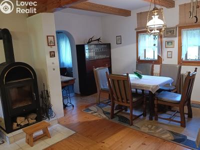 Sale hut Krásná č. 15