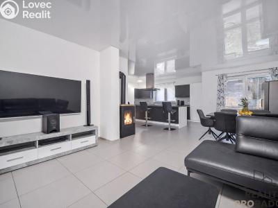 Продаж сімейного будинку Choltice č. 15