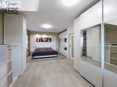 Продаж квартири 4+KK Praha, Při hranici č. 9