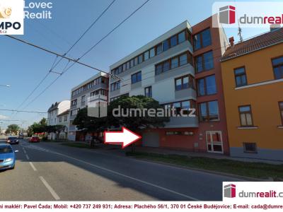 Аренда гаража České Budějovice, Dobrovodská č. 8