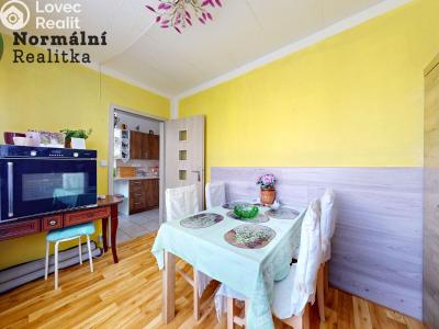 Prodej bytu 4+1 Chomutov, Písečná 5027 č. 21
