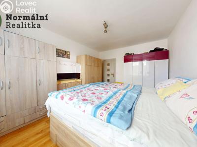 Prodej bytu 4+1 Chomutov, Písečná 5027 č. 17