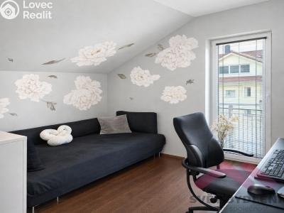 Продаж сімейного будинку Praha, Lutínská č. 9