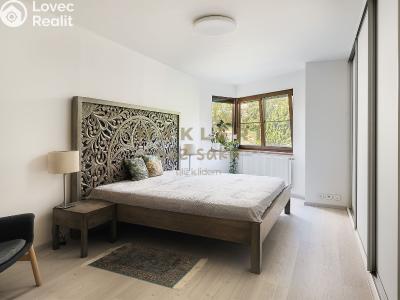 Продаж квартири 3+KK Praha, Trojská č. 17