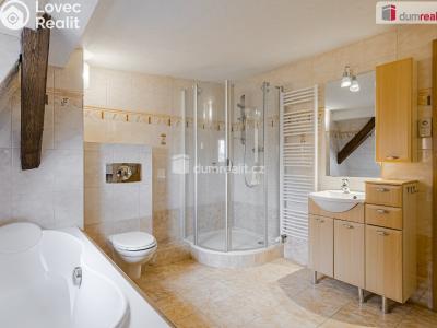 Продажа квартиры 3+KK Karlovy Vary, Svahová č. 25