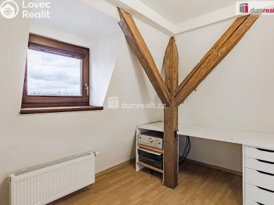 Продажа квартиры 3+KK Karlovy Vary, Svahová č. 18