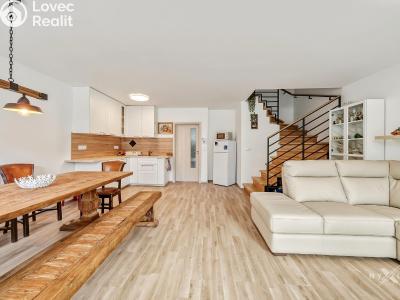 Продаж сімейного будинку Praha, Kváskovická č. 12