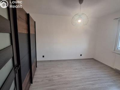 Pronájem bytu 2+1 Osek, Smetanova 666 č. 10