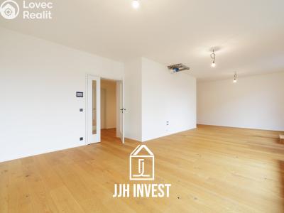 Продажа квартиры 4+KK Praha, Grafická č. 3