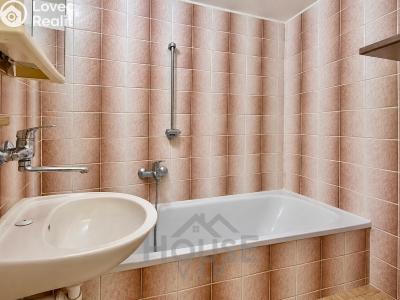 Prodej bytu 2+KK Praha, Tatarkova č. 6