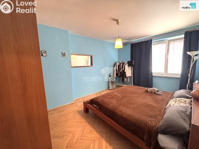 Оренда квартири 2+KK Praha 14, Mochovská č. 8