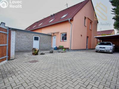 Sale family house Zlonín, Modřínová č. 13