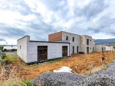Продаж сімейного будинку Košťany, K zámku 35 č. 6
