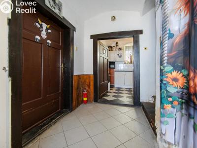 Sale family house Kožlany č. 13